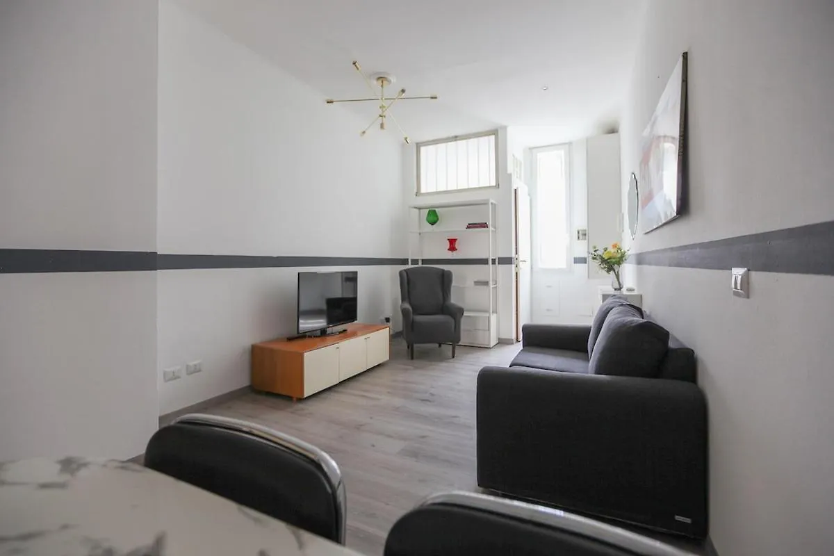 Spacious And Functional With 2 Bathrooms Mailand
